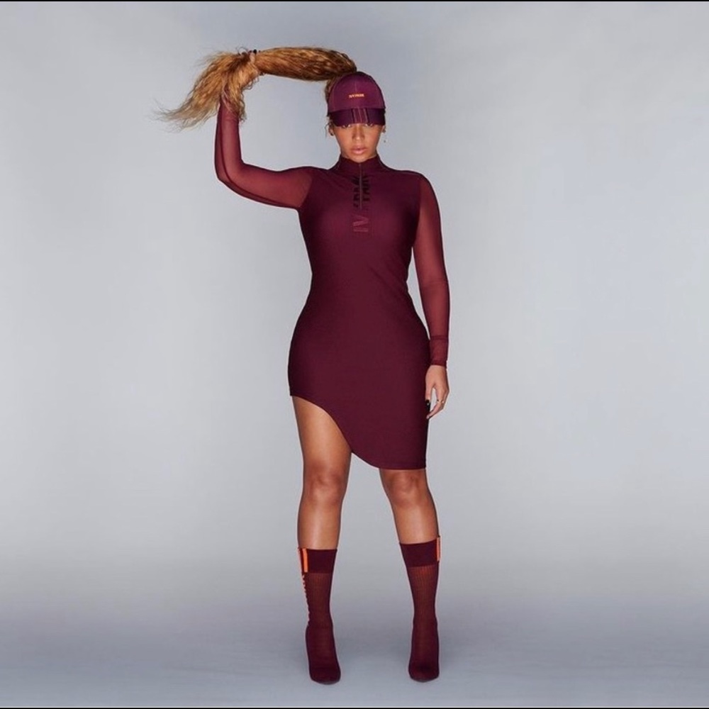 Asymmetrical bodycon Ivy Park dress size s. Maroon color